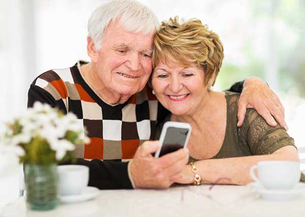How To Get Senior Citizen Cell Phone Plans Free 2024?